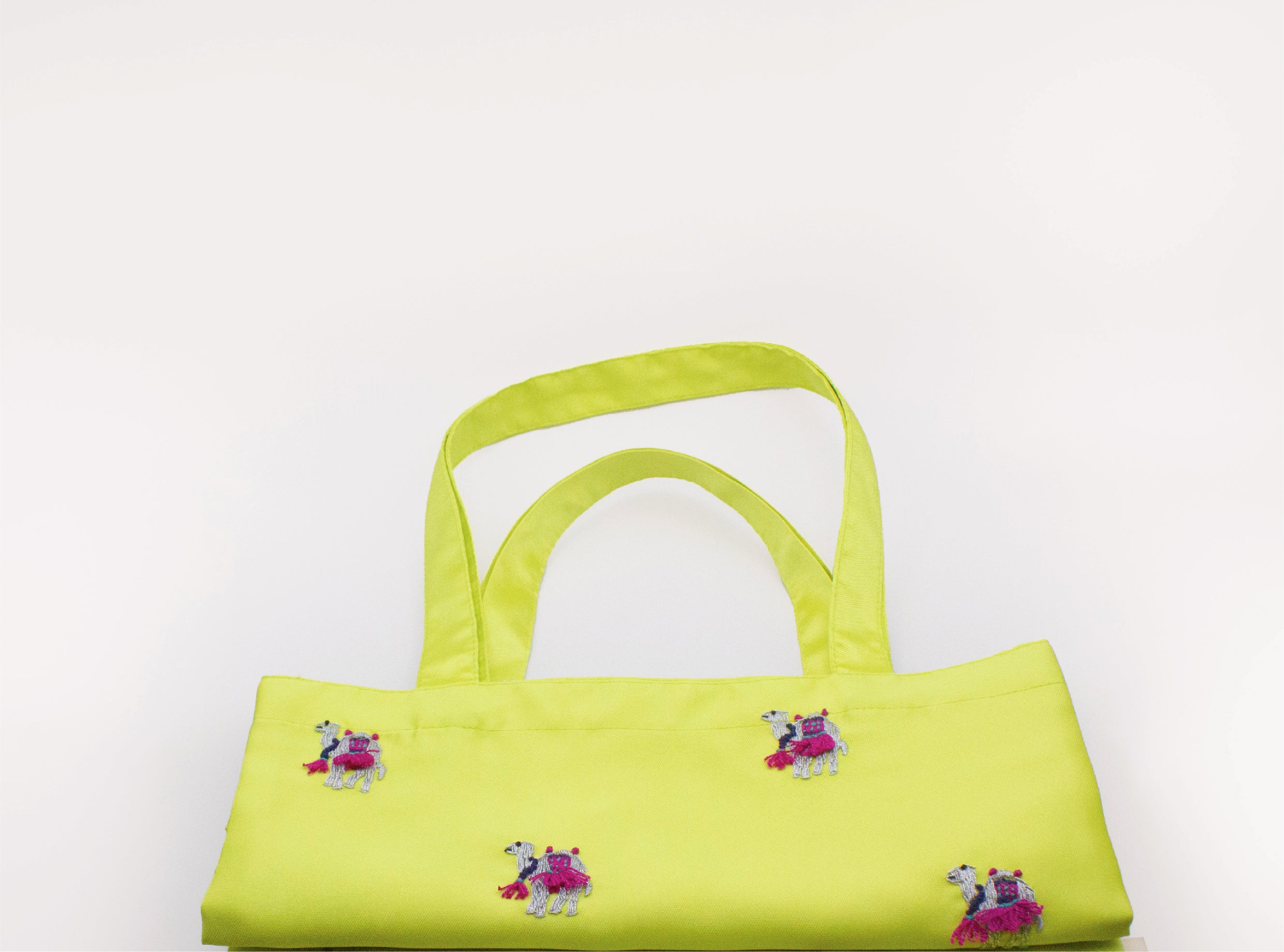 Hand-Embroidered Totebag - Camel Motif