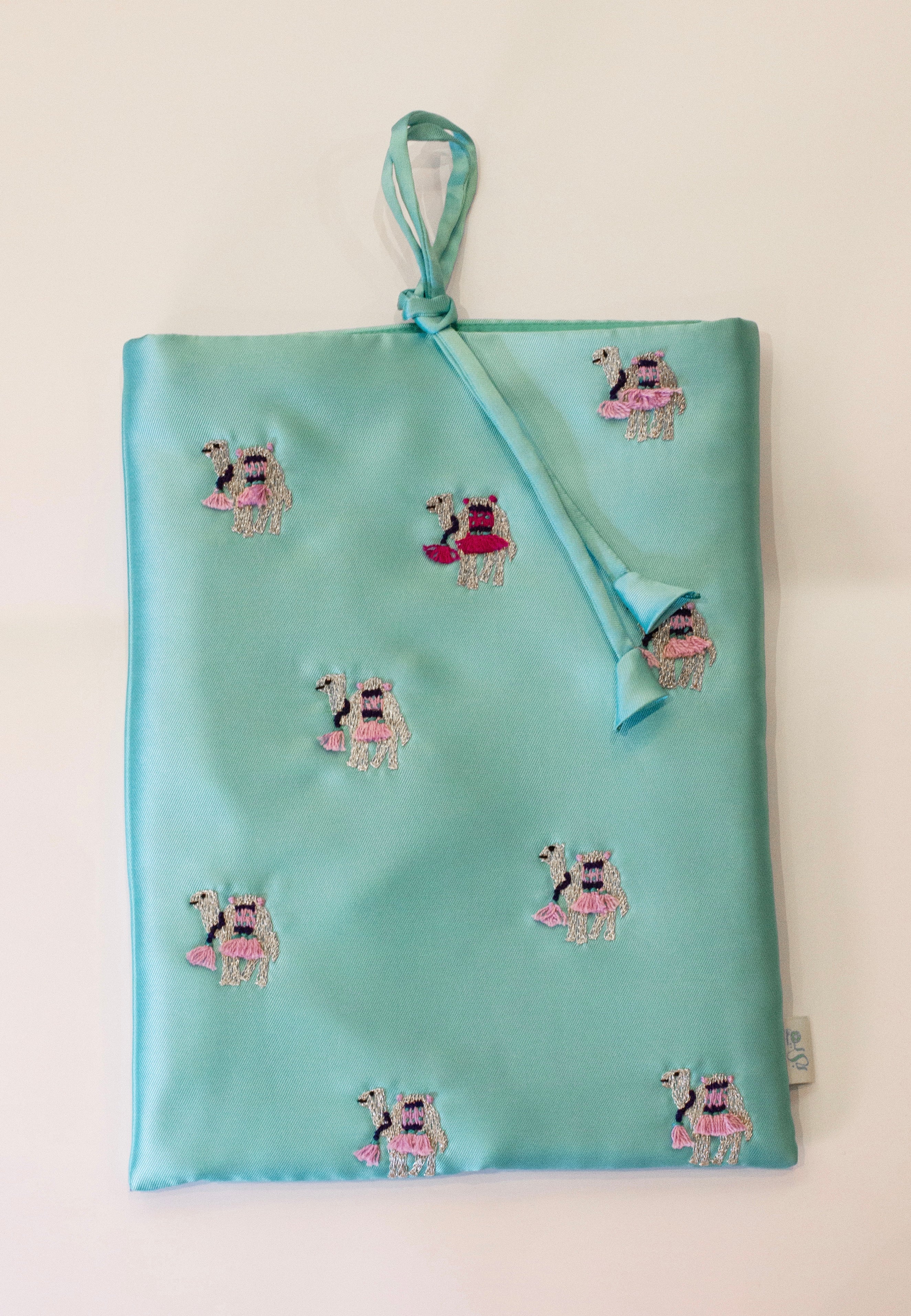 Laptop Case - Camel Motif