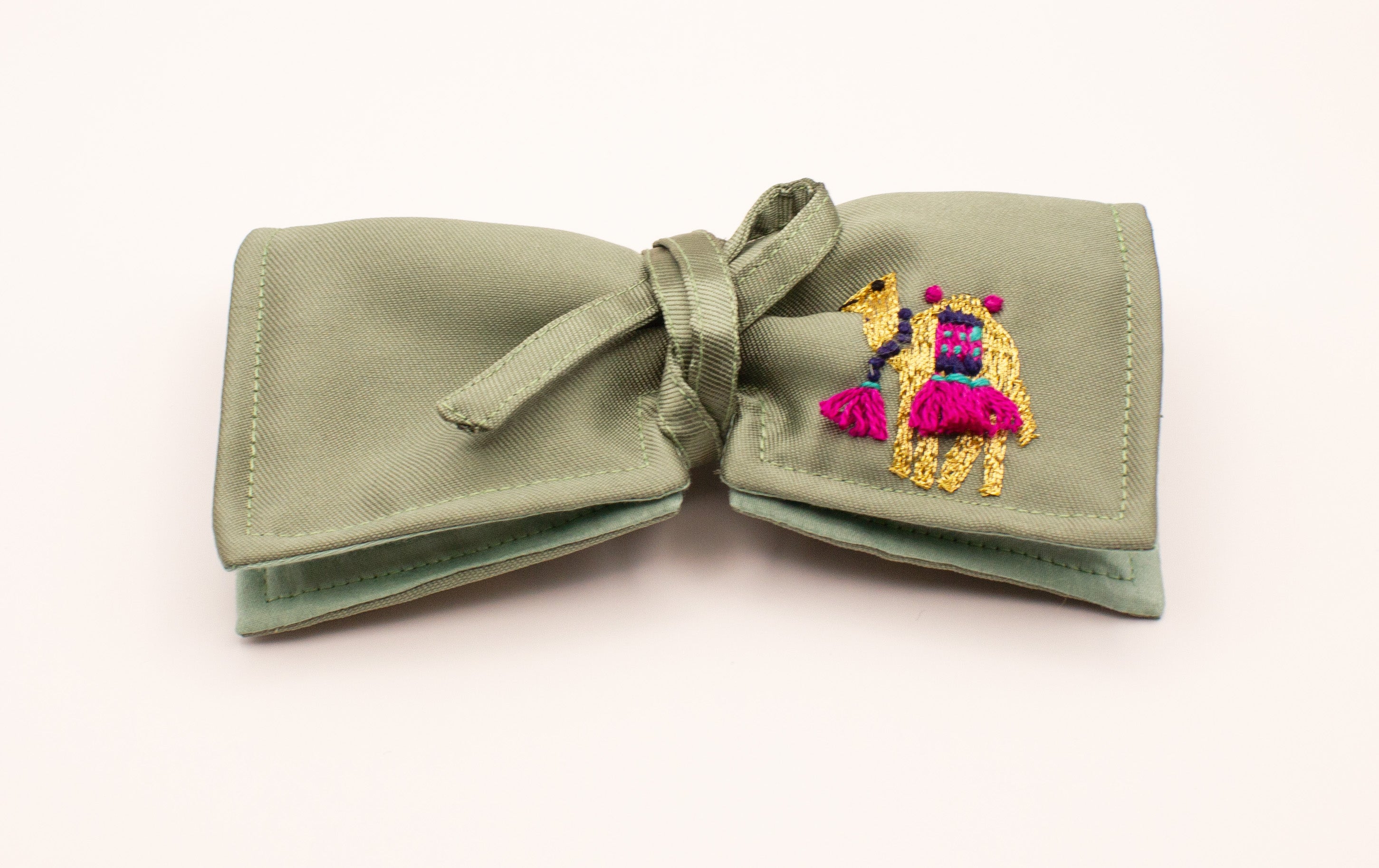 حافظة نظارات - نقشة جمل