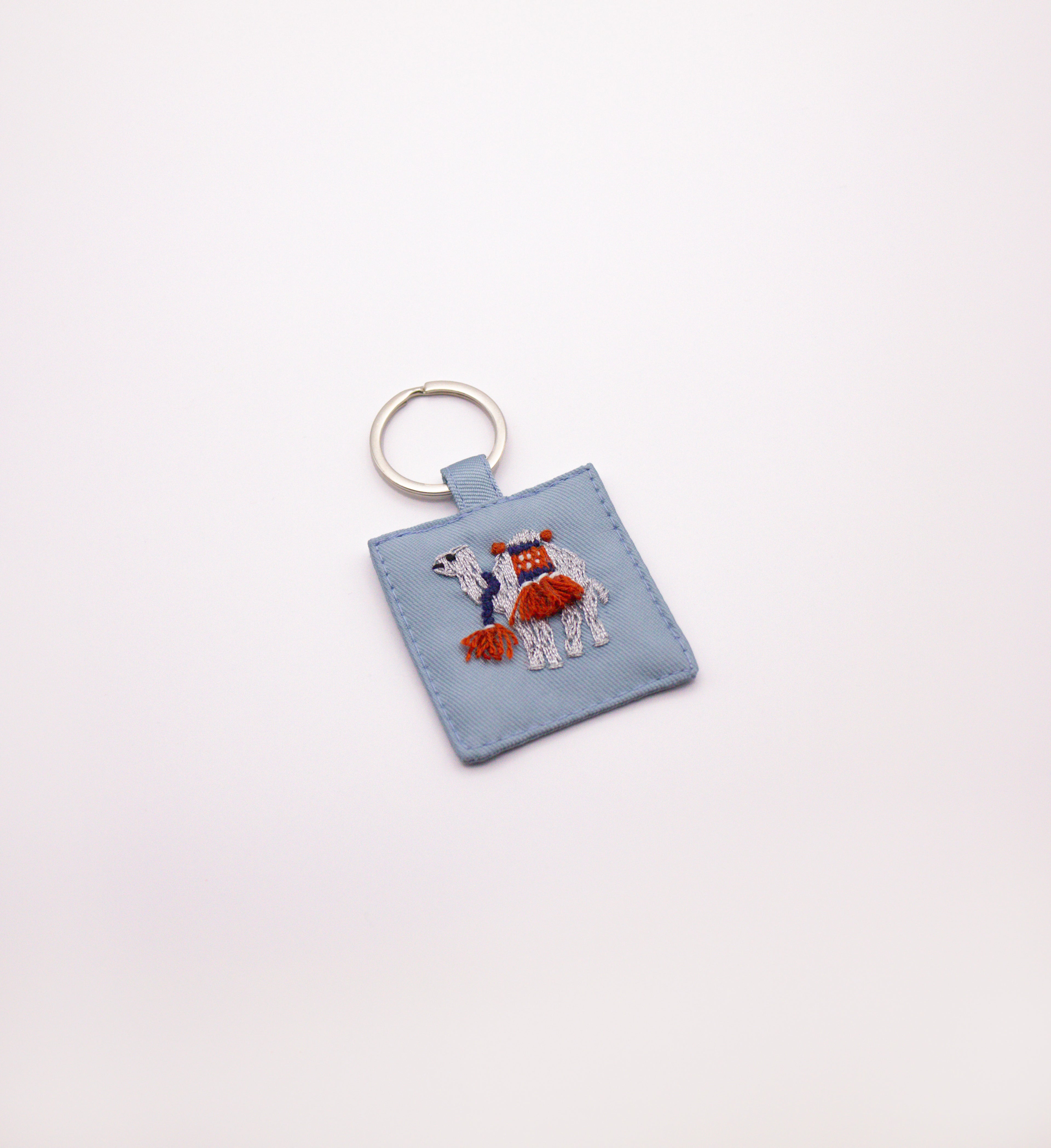 سلسلة مفاتيح - نقشة جمل