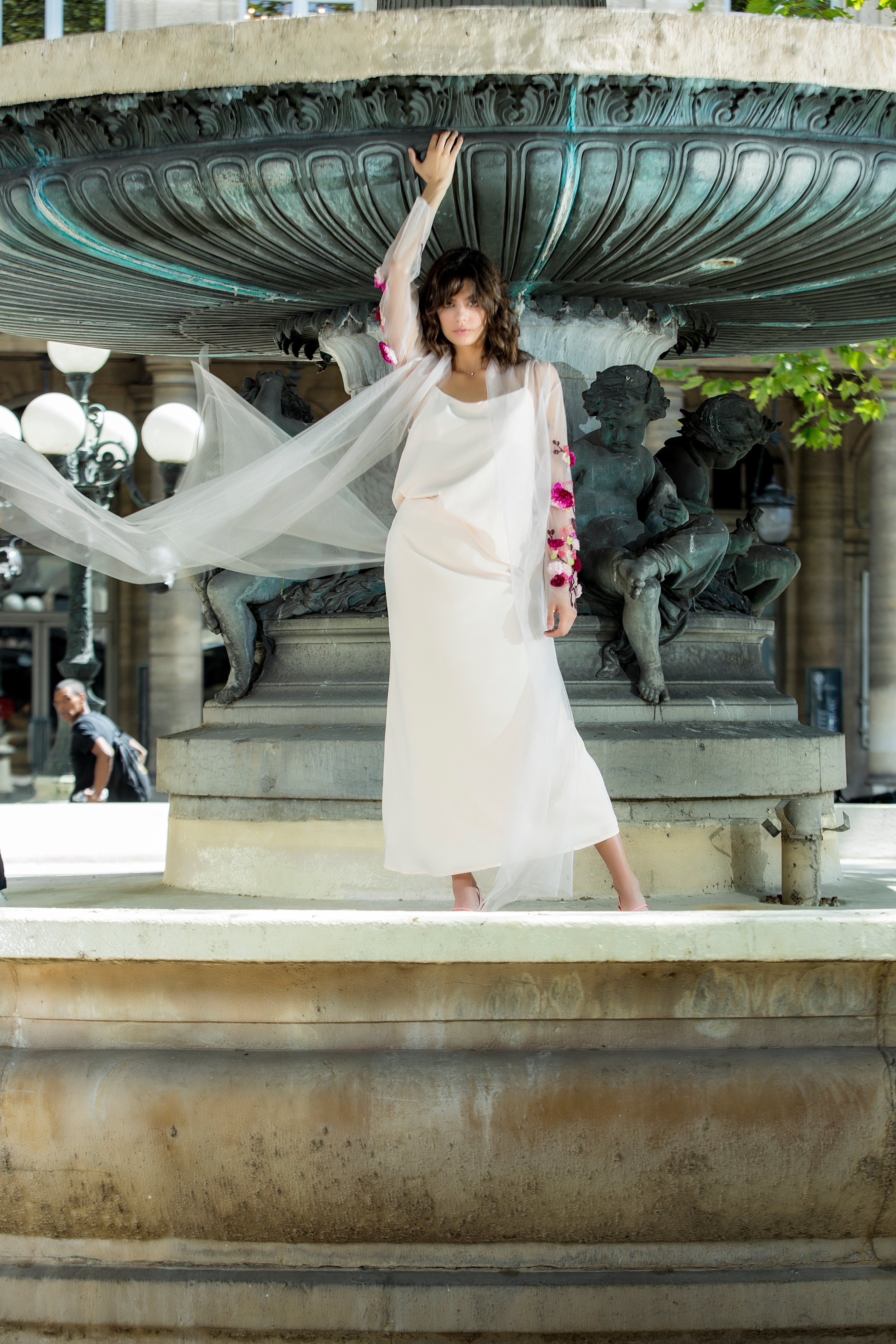 Look 11 - Luminous Bloom