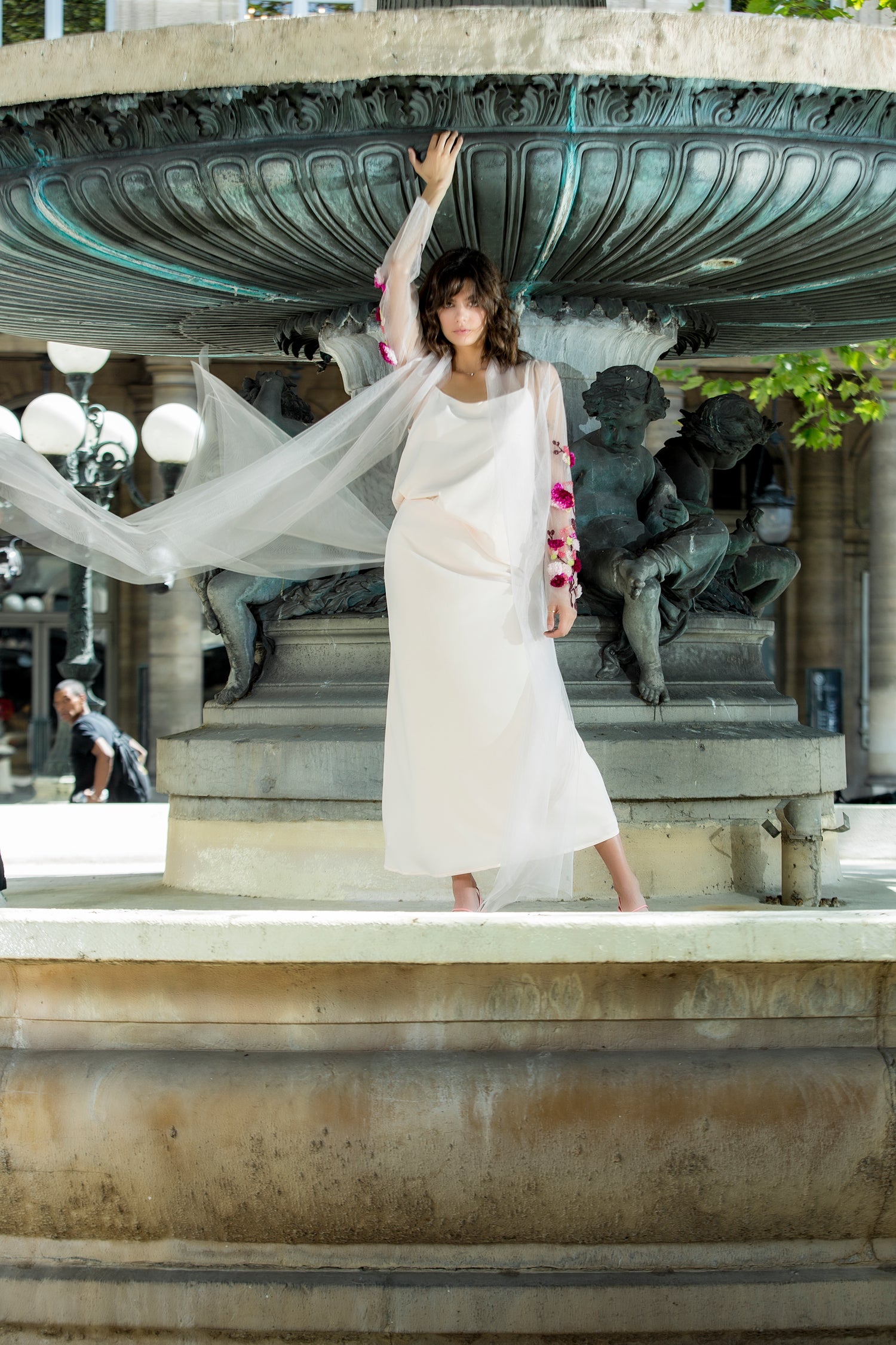 Look 11 - Luminous Bloom